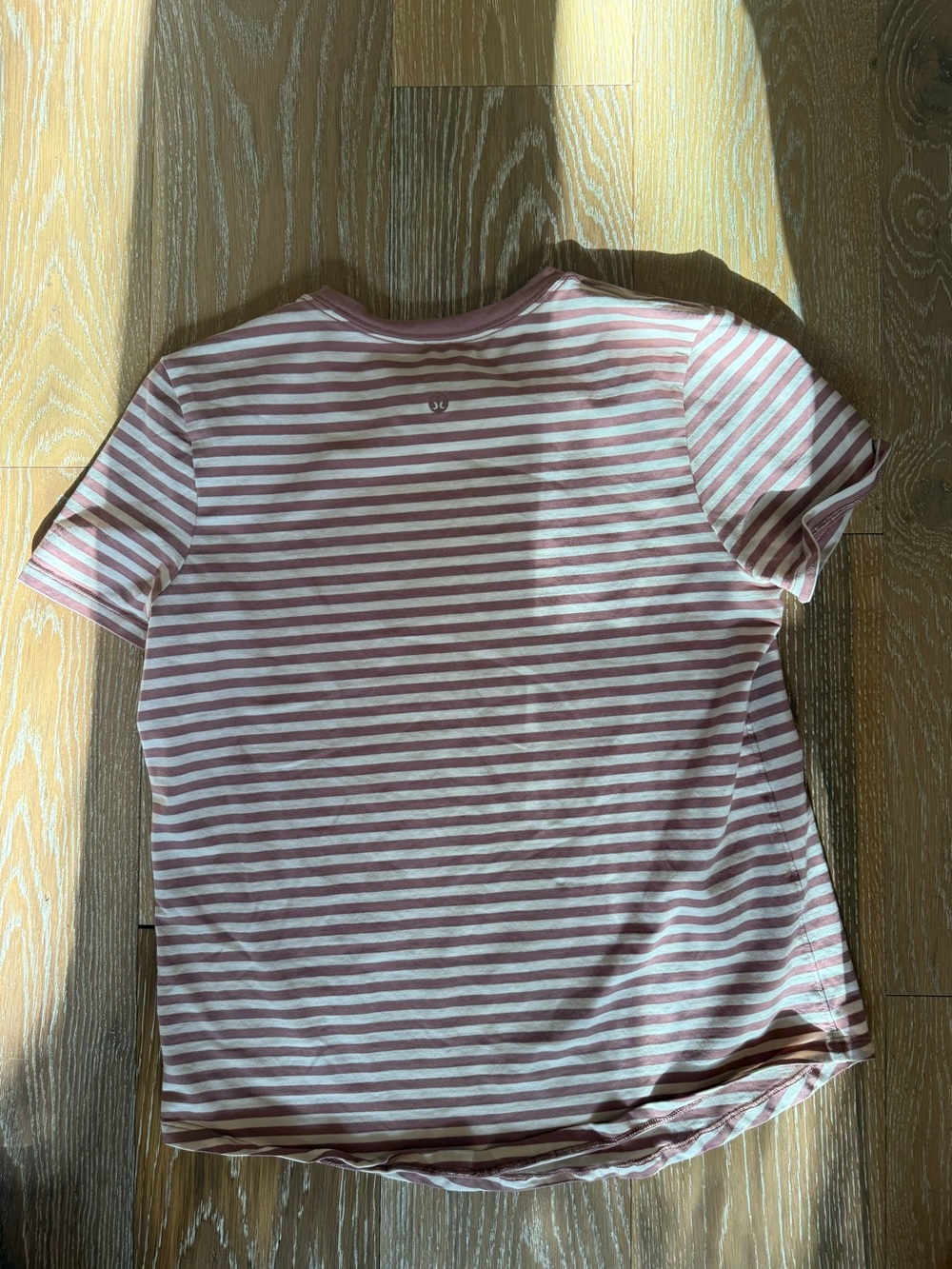 Lululemon Love Crew pink and white striped size 6 NWOT - Picture 3 of 4